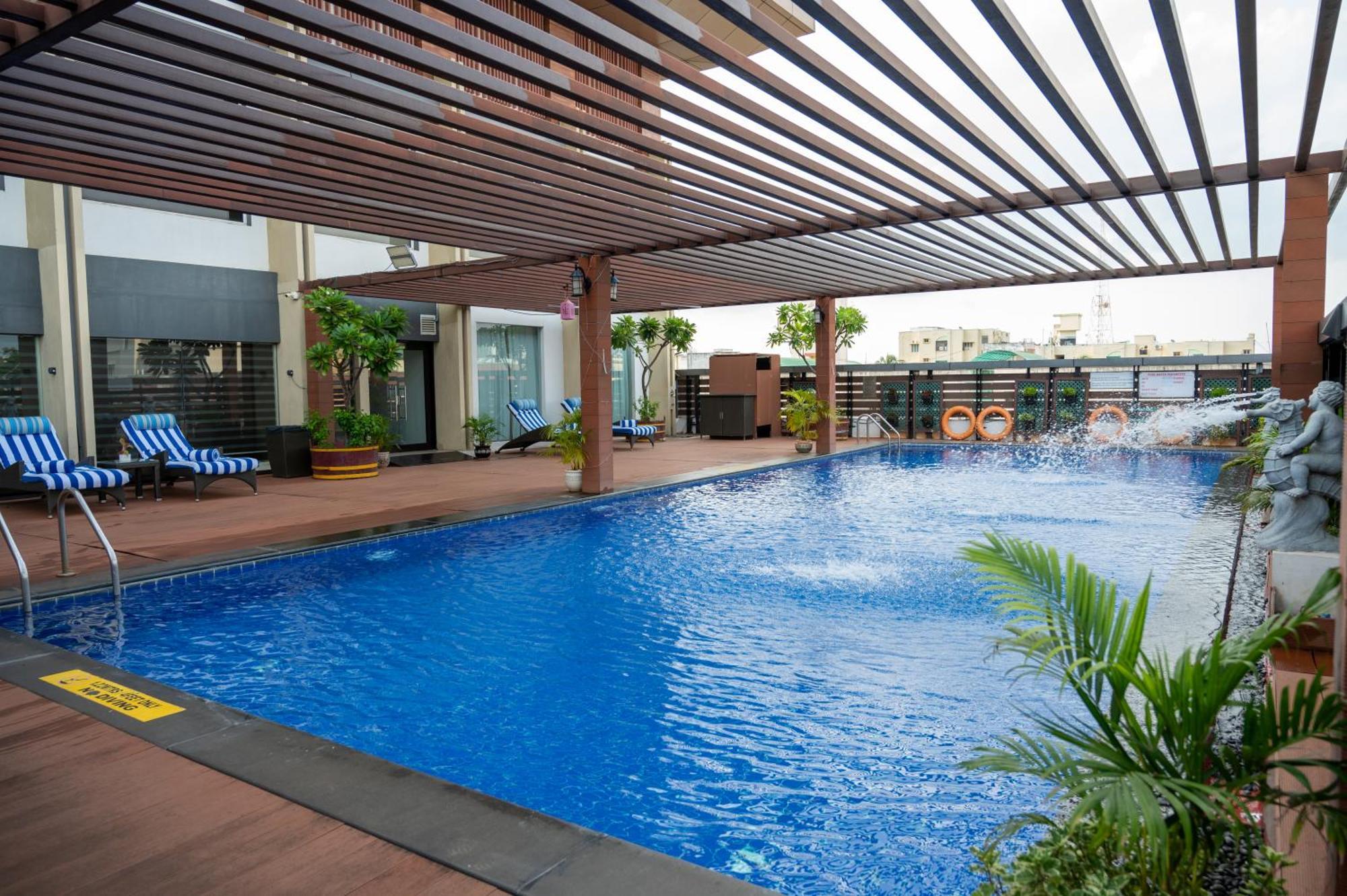 Grand Kakinada By Grt Hotels מראה חיצוני תמונה